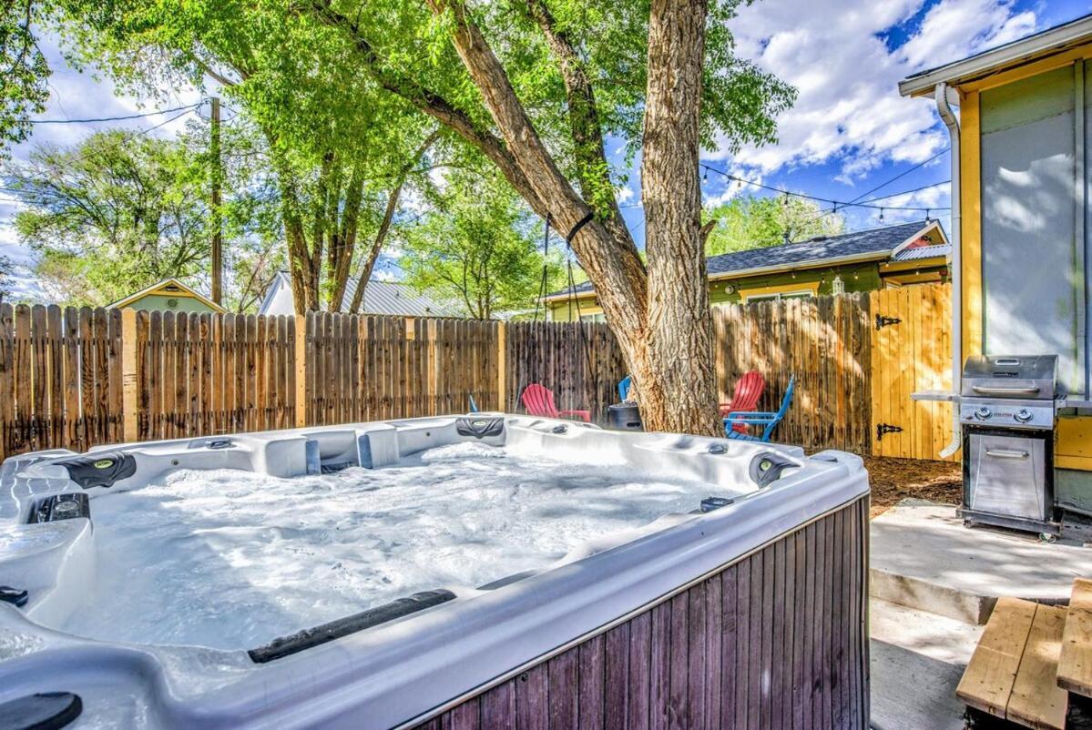 科罗拉多斯普林斯The Vibrant Victorian Hot Tub & Fire Pit In Occ别墅 外观 照片